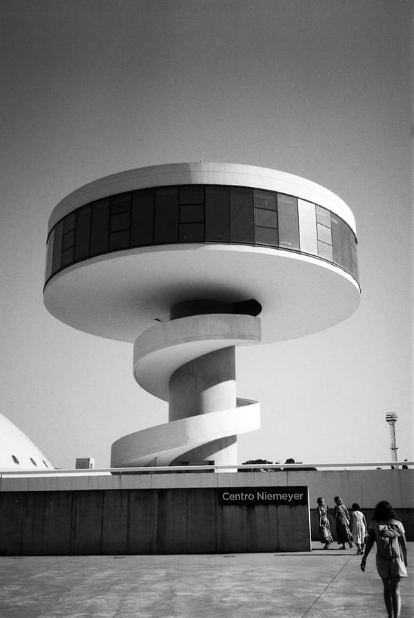 Centro Niemeyer